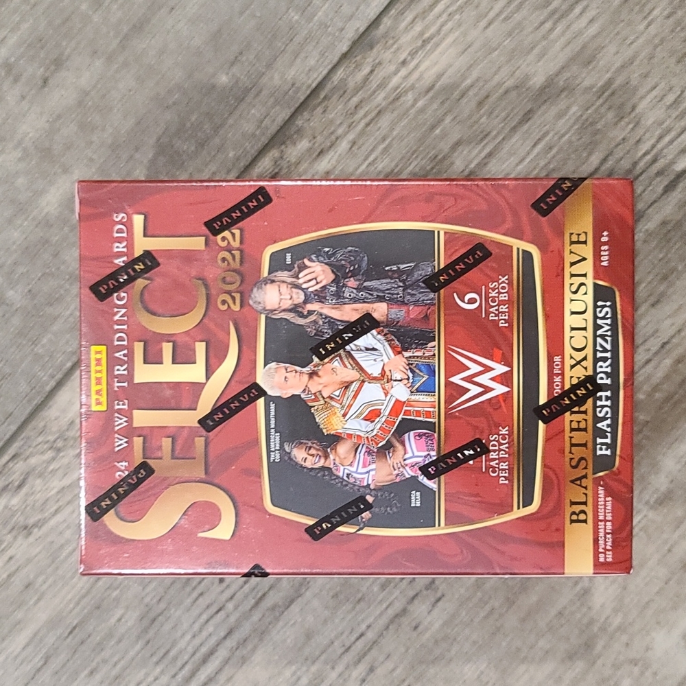 WWE Panini Select 2022 blaster box